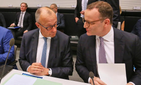 Merz nennt Spahn-Rücktritt "unvermeidlich"