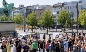 Fall Jette schockiert:  Mahnwache gegen Tierquälerei auf dem Schlossplatz