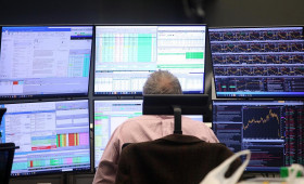 Dax schließt knapp über 26.000-Punkte-Marke - Ölpreis sinkt