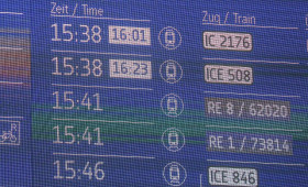 Verkehrsminister will Bahn-Boni an Pünktlichkeit koppeln
