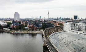 Bundesregierung siedelt KI-Sicherheitsinstitut in Berlin an