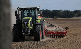 Hamburg, Bremen und Niedersachsen wollen Frauen in Landwirtschaft stärker absichern