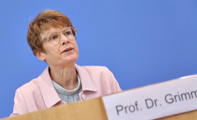 Wirtschaftsweise nennt neuen Tankrabatt "zynisch"