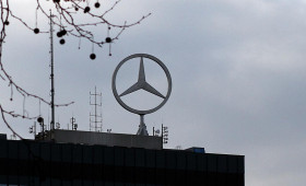 Bericht: Bund verzögert möglichen Verkauf von Mercedes-Werk an KNDS