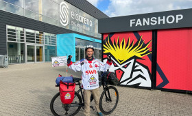 Eishockey-Fan kommt mit dem Fahrrad von Bremerhaven nach Wolfsburg