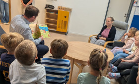 Gifhorn: Tierische Freunde erklären Kindern die Demokratie