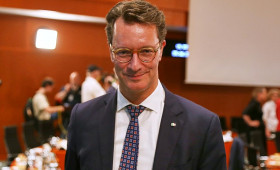 Wüst will "so lange, wie es geht" Ministerpräsident bleiben