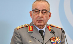 Generalinspekteur-Nachfolge: Verteidigungspolitiker mahnen zur Eile
