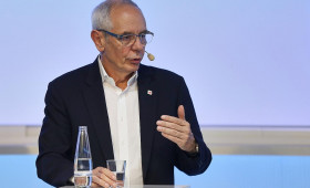 IGBCE-Chef: Merz muss sein Menschenbild korrigieren
