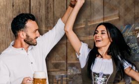 Die "Alm Wiesn" verspricht authentisches Wiesn-Flair mitten in Wolfsburg