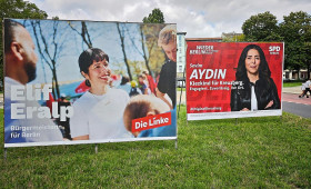 Berliner Linke bekräftigt Anspruch auf Rotes Rathaus