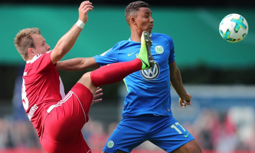 Wolfsburgs Felix Uduokhai brachte die deutsche U21 auf die Siegerstraße. Foto: Agentur Hübner/Archiv
