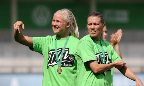 Der Saisonstart steht für Pernille Harder, Lara Dickenmann und den VfL Wolfsburg. Foto: Agentur Hübner