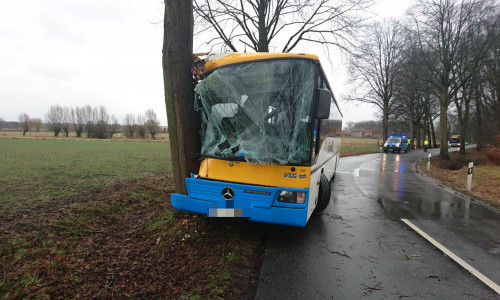 Bei Velstove kam es zu einem Unfall. Fotos/Video: aktuell24/bm