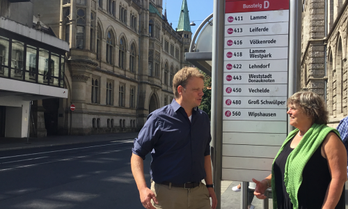 SPD und GRÜNE möchten günstigere Schülerfahrkarten. Foto: SPD Braunschweig