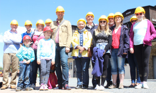Die Schüler aus Schottland besuchten am Sonntag mit Vienenburgs Ortsvorsteher Martin Mahnkopf, ihren Lehrern und Mitgliedern des Partnerschafts-Komitees das Bergwerk-Museum Rammelsberg.