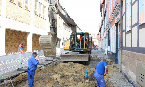 Beginn der Tiefbauarbeiten rund um das ehemalige Hertie-Gebäude. Foto: Max Förster
