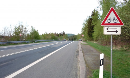 151 Stundenkilometer eines Autofahrers aus dem Oberharz waren eindeutig zu viel. Auf der L 515 in Höhe der Innerstetalsperre gilt in beiden Fahrtrichtungen Tempo 70. Fotoquelle: Landkreis Goslar
