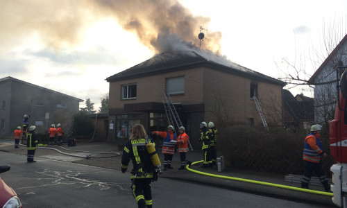 Feuer in einem Einfamilienhaus in Leiferde. Foto: aktuell24(BM)