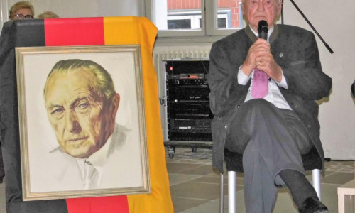 Günter-Helge Strickstrack, einziges noch lebendes Grün­dungsmitglied der CDU sowie Begleiter Adenauers, war einer der Ehrengäste. Fotos: CDU