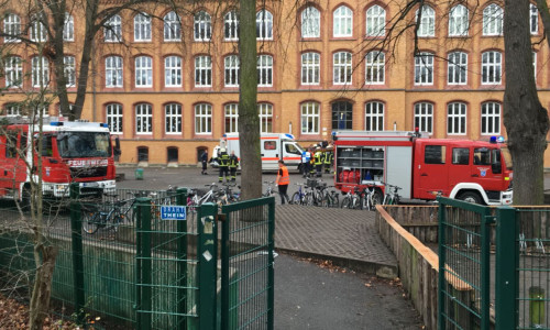 An der IGS Wallstraße kam es am Mittwoch zu einem Großeinsatz. Mehrere Kinder sind verletzt. Foto: aktuell24(BM)