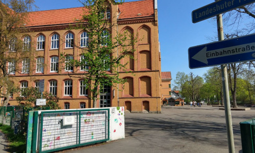 Das Hauptgebäude der IGS Wallstraße in Wolfenbüttel. (Symbolfoto)
