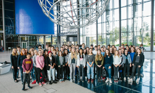 Insgesamt 55 Schüler beschäftigten sich mit dem Thema Klimawandel. Foto: Autostadt / Anja Weber