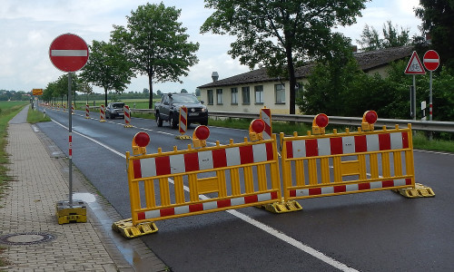 Vollsperrung der Ortsdurchfahrt Semmenstedt aufgrund der Fahrbahnerneuerung. Foto: Archiv