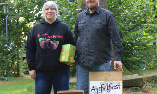 Sarah und Frank Willecke freuen sich auf das Apfelfest am 13. Oktober. Foto: privat