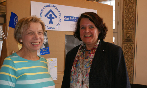 Dagmar Berkling und Ulrike Hesselmann vom Kinderschutzbund e.V. Foto: Anke Donner