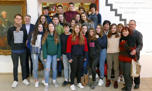 Die spanische Schülergruppe besuchte die Kreisverwaltung. Foto: Landkreis Peine 