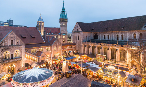 Mehrere hunderttausend Menschen besuchten den diesjährigen Braunschweiger Weihnachtsmarkt, Marktleute und Veranstalter sind zufrieden. Foto: Braunschweig Stadtmarketing GmbH / Marek Kruszewski