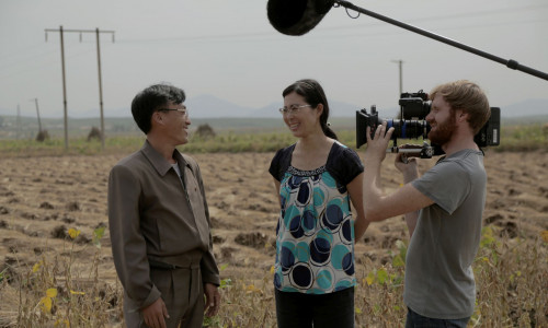 Regisseurin Sung-Hyung Cho stellt ihren Nordkorea-Heimatfilm „Meine Brüder und Schwestern im Norden“ am 20.7. im Universum vor. Foto:  Kundschafter Filmproduktion GmbH