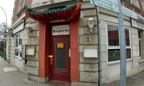 Die Gaststätte "Bosporus": Hier kam es zu den blutigen Zwischenfällen, bei denen mehrere Menschen verletzt worden sind. Fotos: Werner Heise