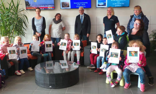 Groß war die Freude bei den Kindern der Kita Astrid Lindgren, als sie ihre Urkunden erhielten. Foto: Stadt Schöningen