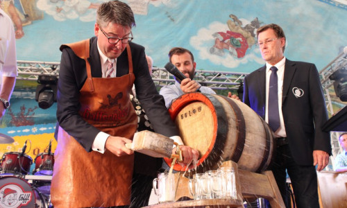 Der Oberbürgermeister der Stadt Goslar, Oliver Junk, wird auch in diesem Jahr wieder den traditionellen Fassanstich vornehmen. Archivfoto: Anke Donner