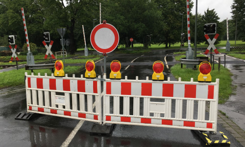 Bahnübergang Brodweg wird gesperrt. (Archiv)