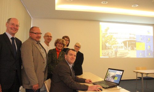 Am Freitag wurde die neue Internetpräsenz des Klinikums vorgestellt. Foto: Anke Donner 
