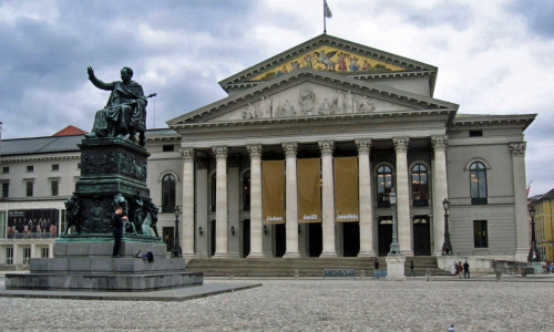 Das Münchner Theater als Beispiel klassizistischer Architektur. Foto: Veranstalter