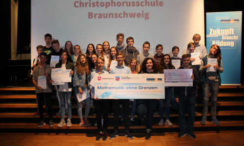 Die 10g5 der Christophorusschule bei der MoG-Preisverleihung im Schiller Gymnasium in Hannover. Foto: CJD Braunschweig