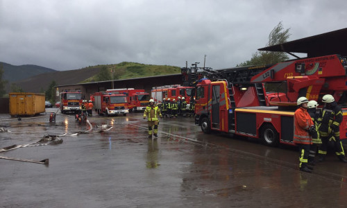 Die Einsatzkräfte konnten den Brand schnell in den Griff bekommen. Fotos: Feuerwehr Goslar