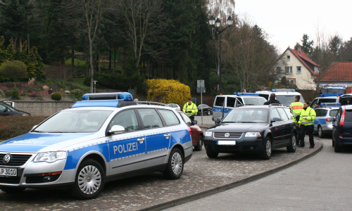Am Dienstagnachmittag führte die Polizei im Oberharz eine Schwerpunktkontrolle "Rückhaltesysteme" statt. Dabei wurden 13 Autofahrer erwischt, die nicht angeschnallt waren. Symbolfoto: Anke Donner 
