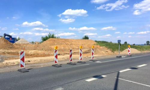 Die Arbeiten am Kreisel in der Schweigerstraße sollen Mitte Oktober abgeschlossen sein. Foto: Jonas Walter 