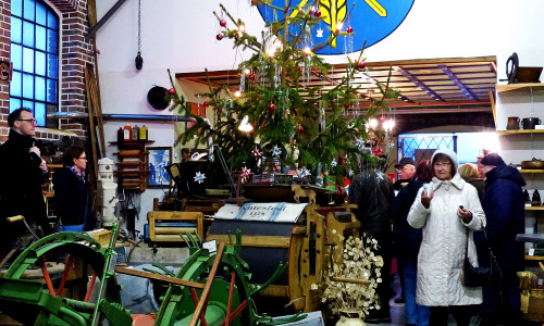 Weihnachtsmarkt in der Heimatstube Ahlum. Foto: Reinhold Dreger