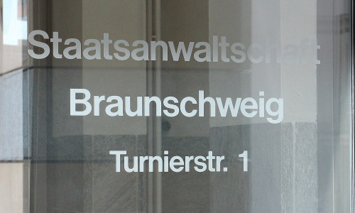 Wegen gefährlicher Körperverletzung und Körperverletzung zum Nachteil zweier 19-jähriger Schüler hat die Staatsanwaltschaft Braunschweig gegen einen 24-jährigen Braunschweiger Anklage zum Amtsgericht Braunschweig erhoben. Foto: Thorsten Raedlein