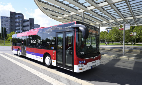 Bald sollen vermehrt Elektro-Busse in Braunschweig fahren. Archivbild eines herkömmlichen Linienbusses.
