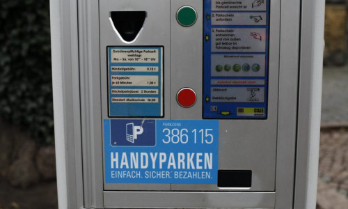 Geht es nach der SPD, soll man sich zumindest probeweise die Parkgebühren für den Besuch des Wochenmarktes sparen können. Symbolfoto: Archiv