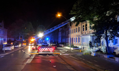 In der Nacht war die Feuerwehr in der Vorsfelder Straße im Einsatz. Foto: Feuerwehr Helmstedt