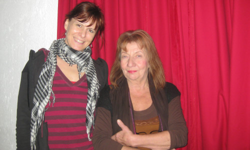 Nadja Frick und Claudia Rothberger laden zum Sozialcafé im Roten Pavillon ein. Foto: Privat