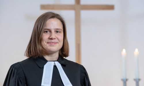 Sandra Jang wird als Pfarrerin in der Evang. Landeskirche Braunschweig ordiniert. Foto: Klaus G. Kohn